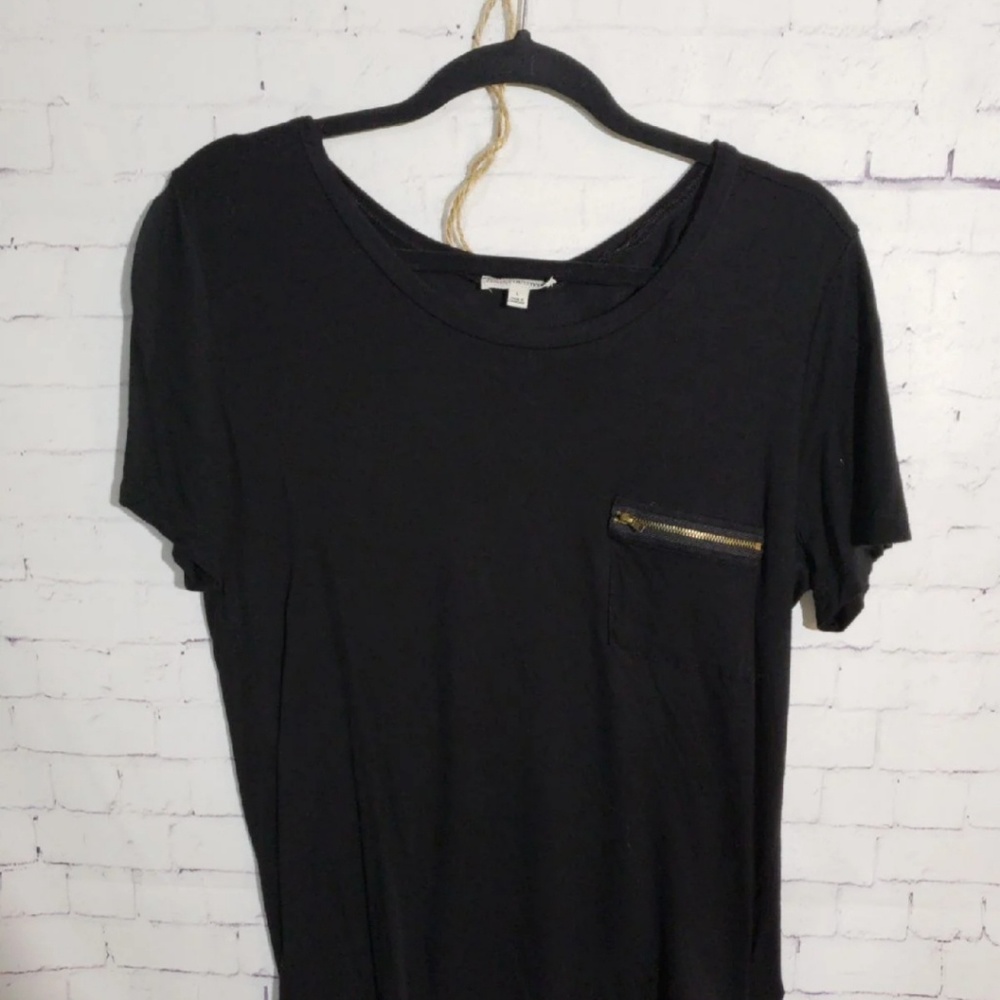 Thin black tshirt size large zenana outfitters